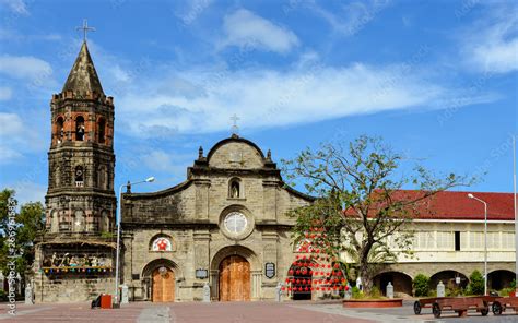 Our Lady of Mt. Carmel Parish (Barasoain Church) .